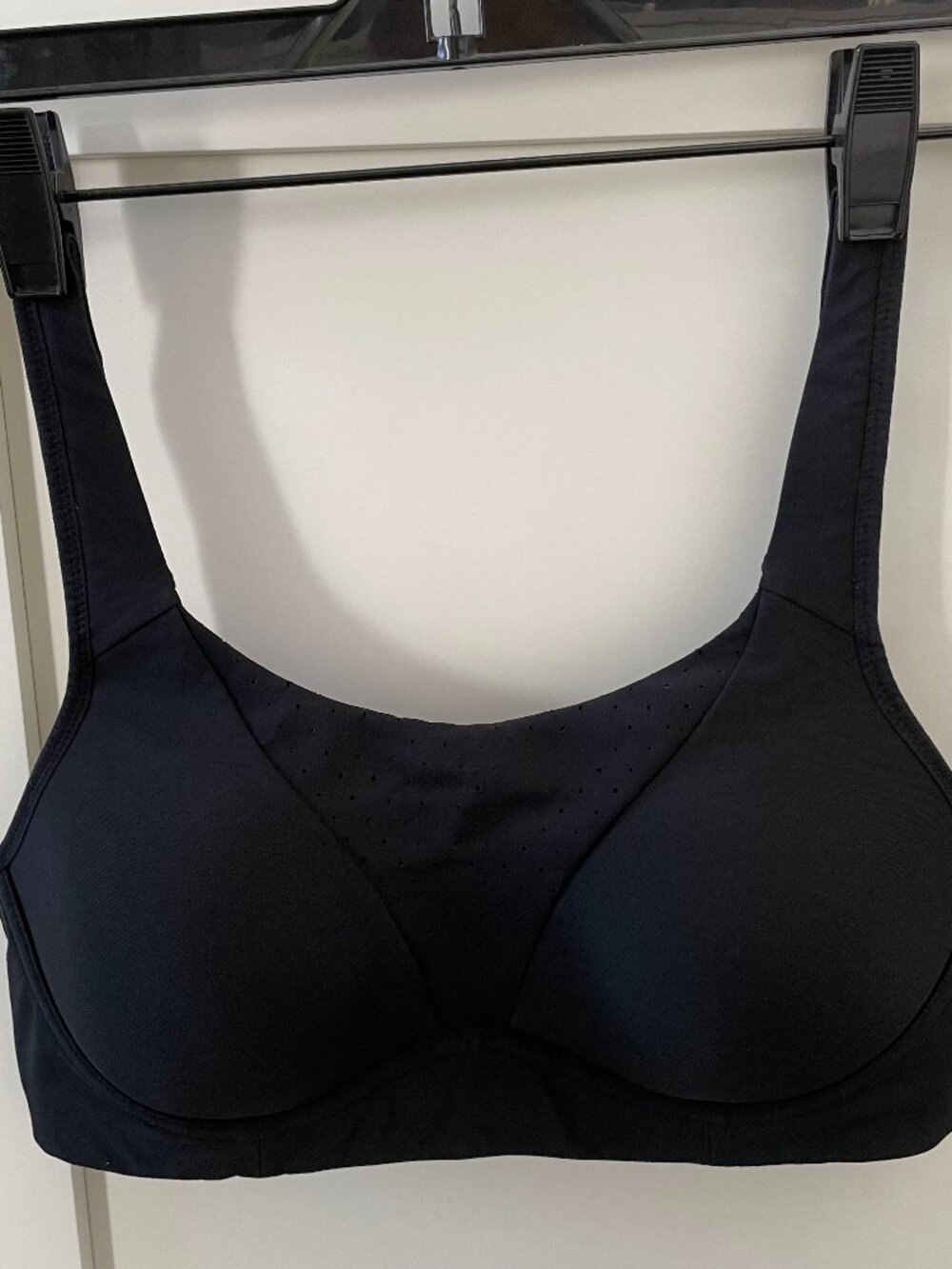 Lululemon Ta Ta Tamer Activewear Padded Molded Cups Sports Bra Black Sz 32D